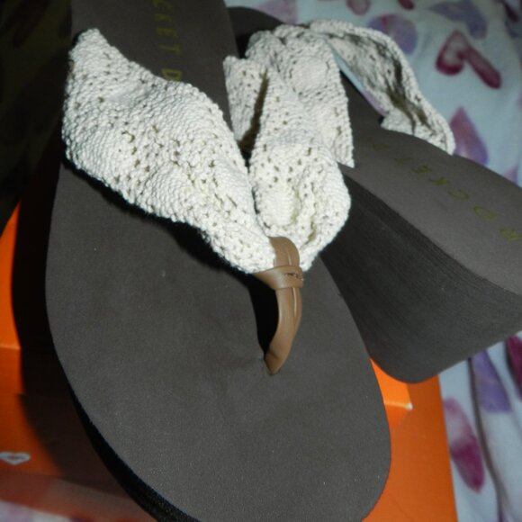 Rocket Dog Natural Crochet Platform Sandal Women Sizes 🆕⌚FAST😮💨⚡🚚 - Picture 10 of 13